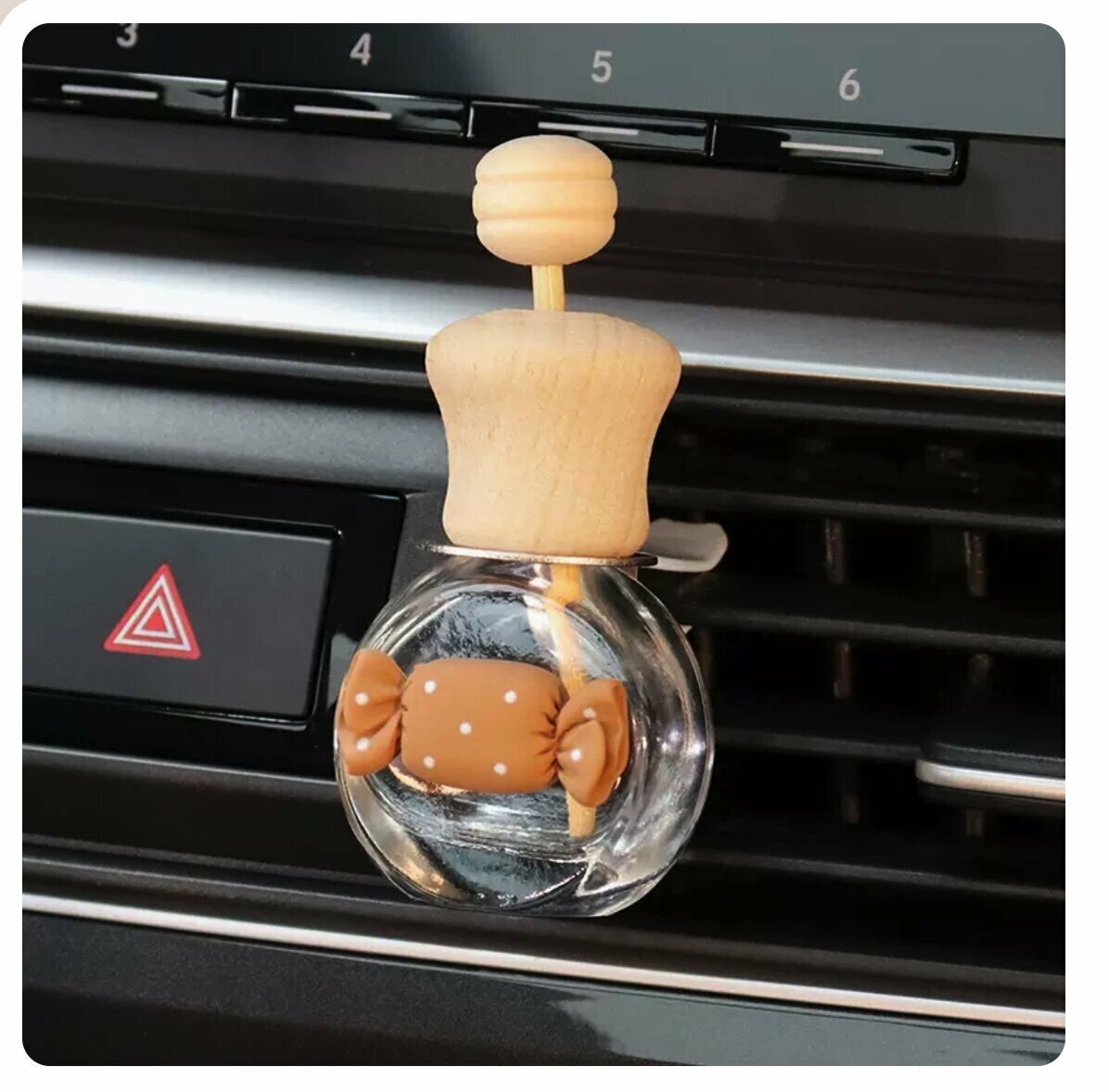 Hot selling car perfume empty bottle aromatherapy bottle (coffee colored candy)