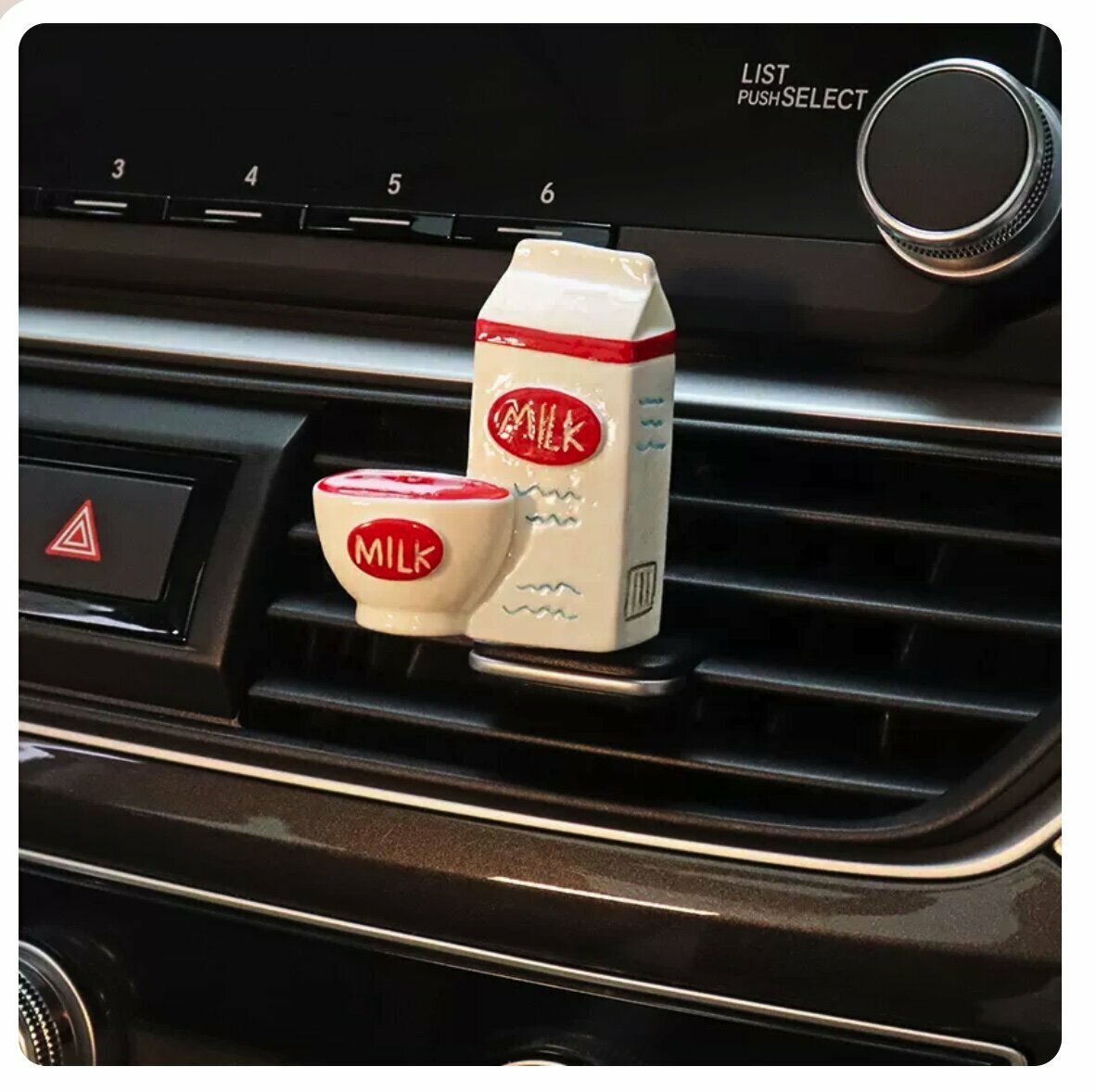 Hot selling creative car air outlet perfume clip (milk carton)