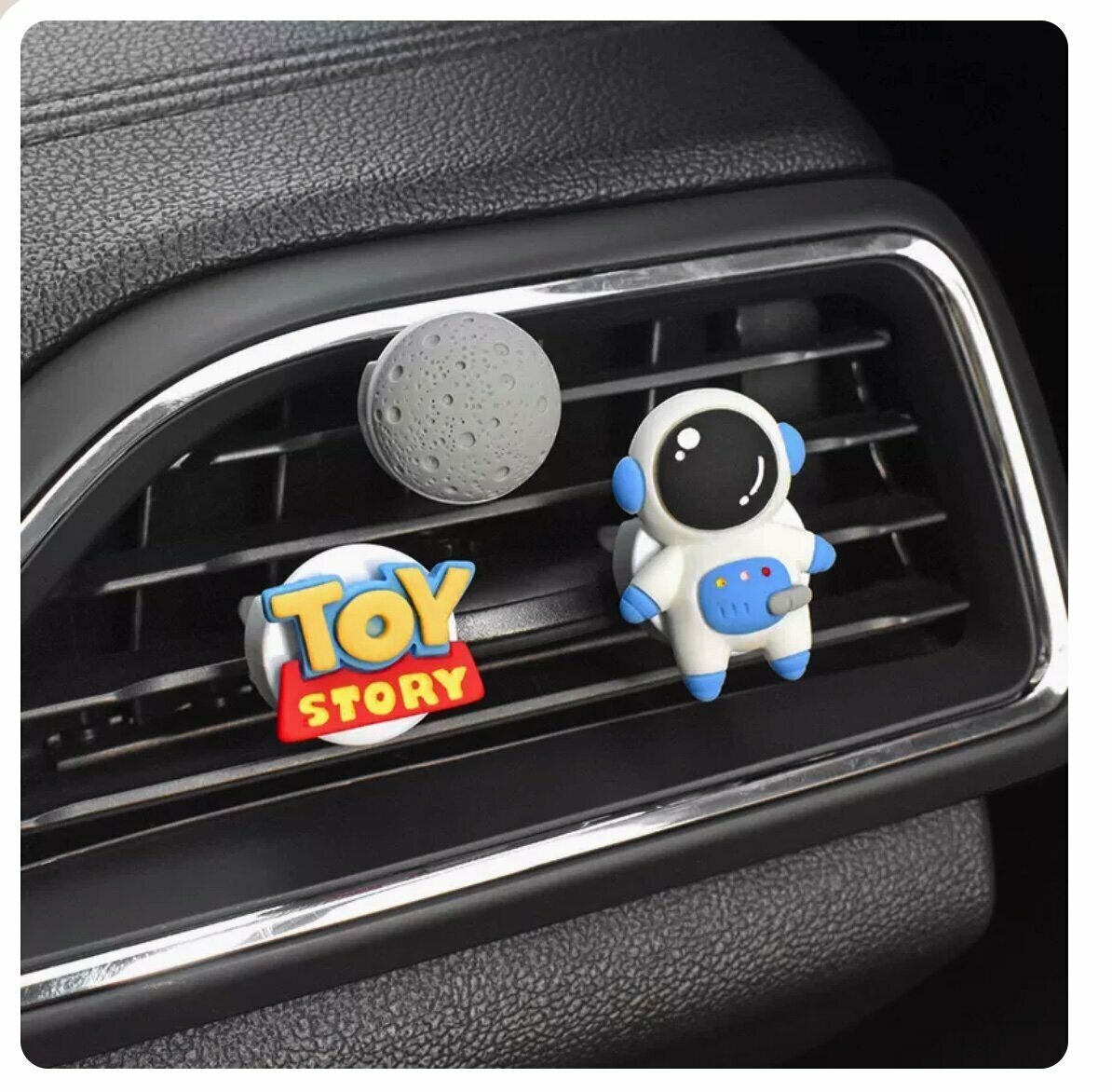 Hot Selling [Set of 3] Car Air Conditioner Aromatherapy Decorative Ornaments (Astronaut)