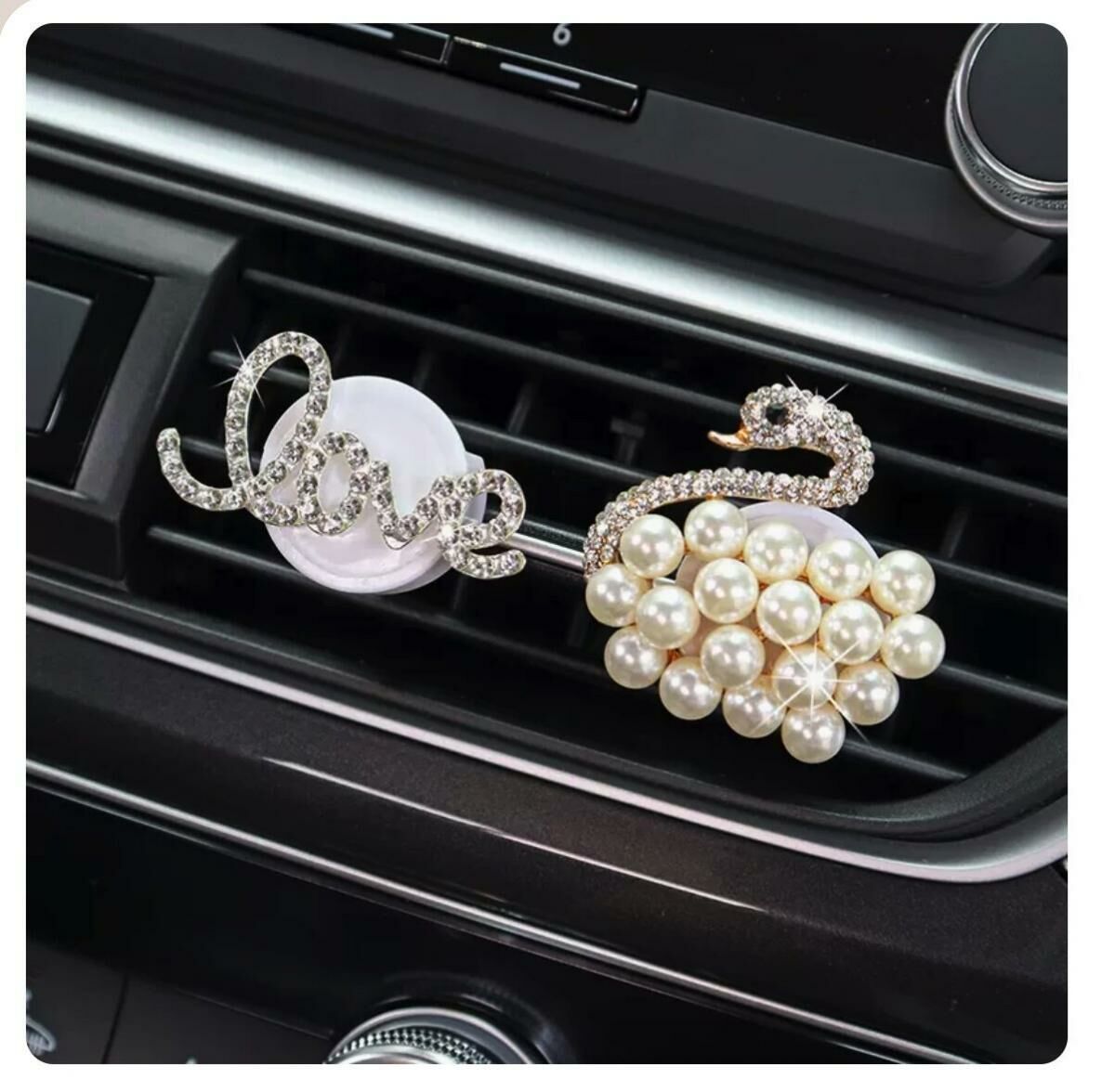 Hot Selling [Pair Pack] Car Air Conditioner Air Vent Aromatherapy Ornaments (Full Diamond Love+Pearl Style)