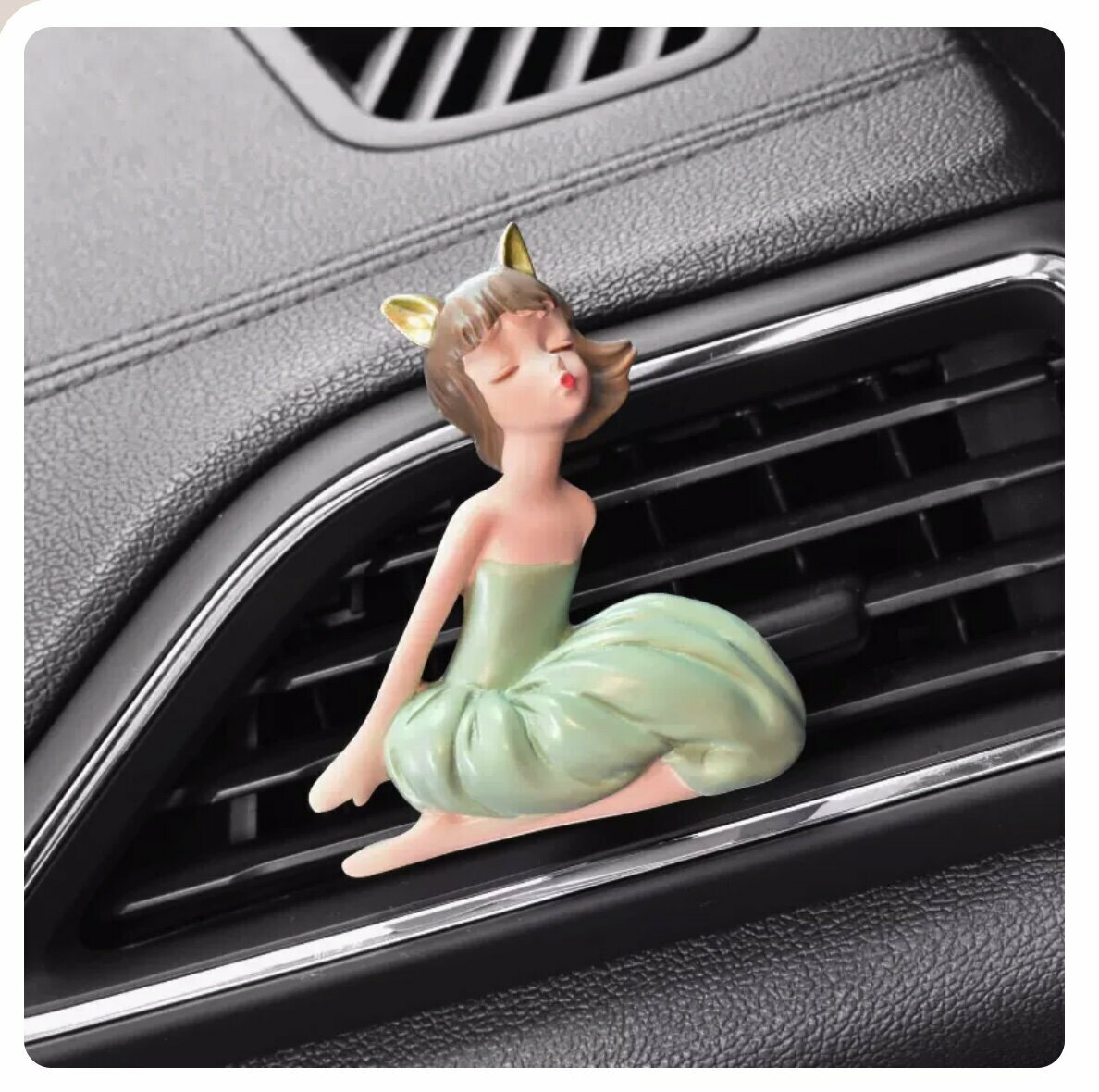 Hot selling car air vent clip aromatherapy car accessories (listening girl)