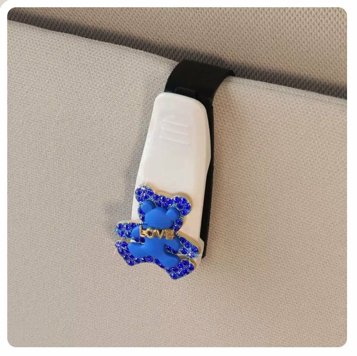 Popular multifunctional car glasses clip (love bear)