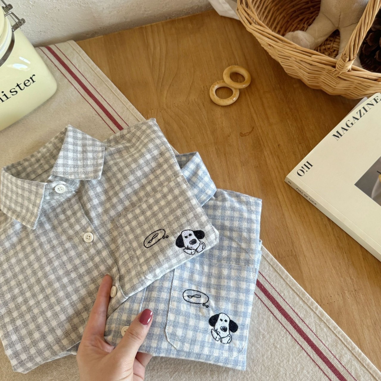 方格小狗狗領子上衣