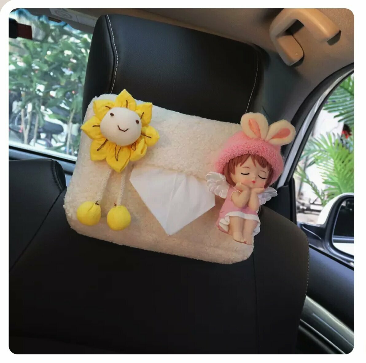 Hot recommendation car seat back hanging tissue box (yellow smiley + Annie)