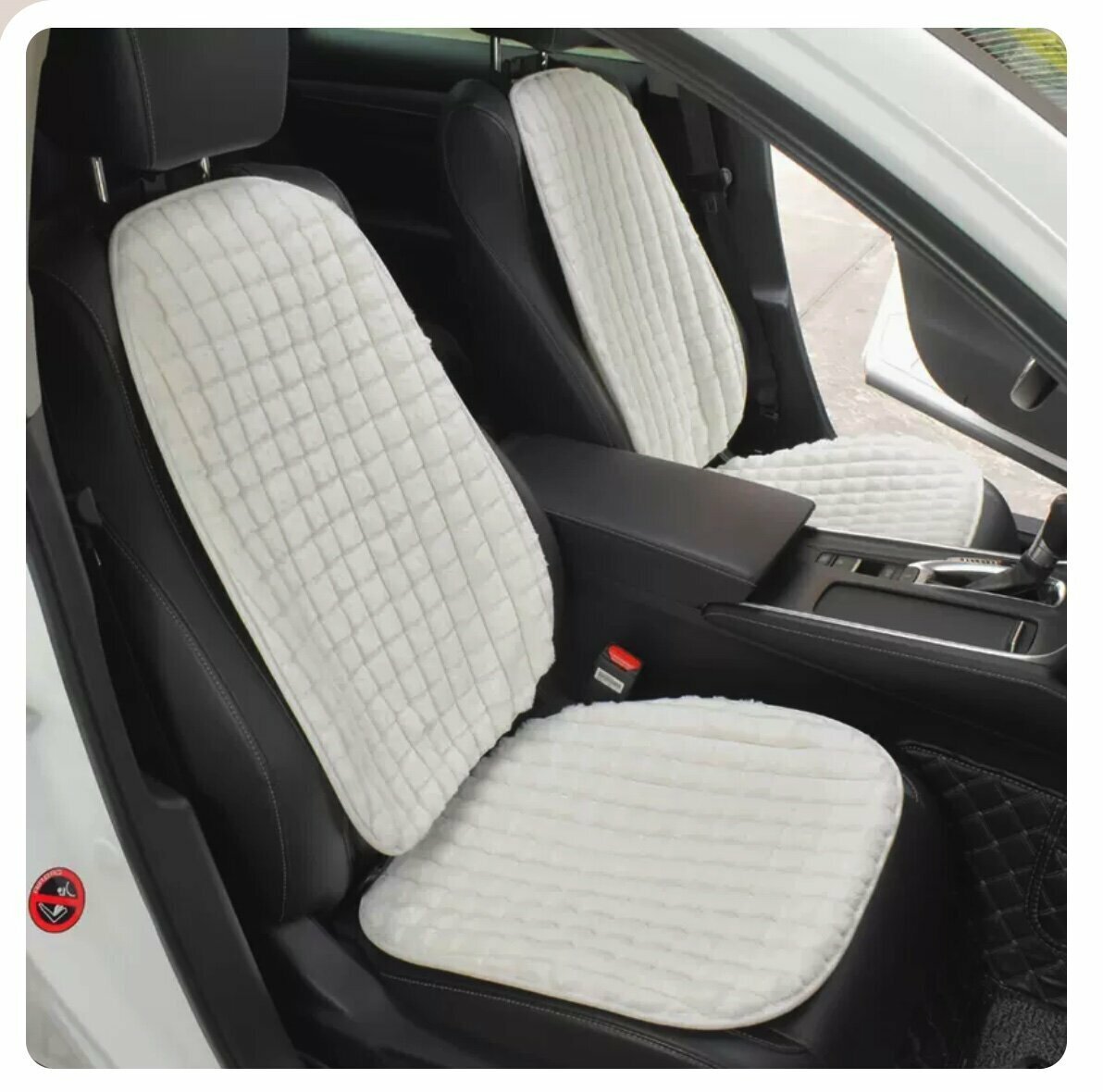 Popular [4-piece set] car plush puff seat cushion set