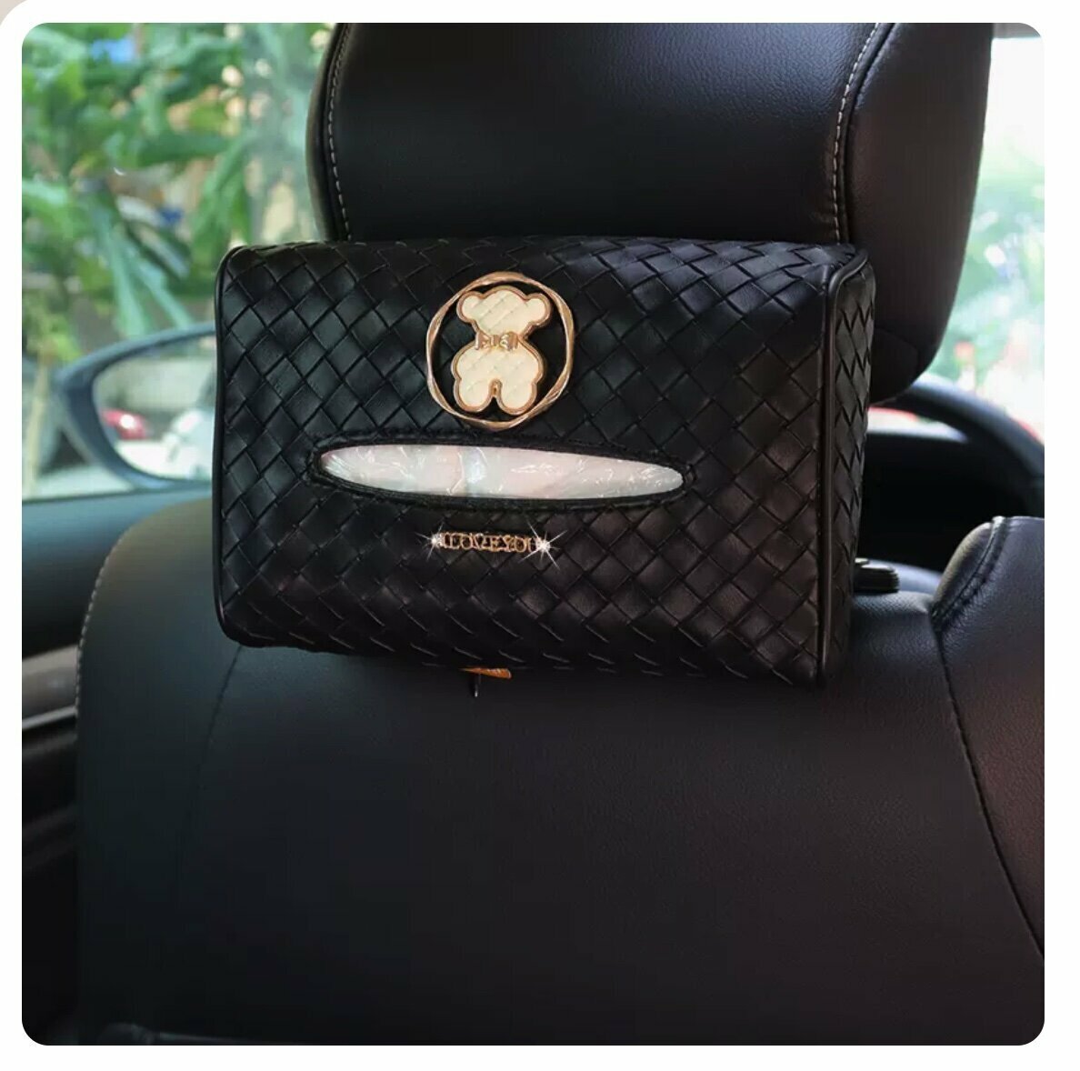 Hot push car hanging paper box (black woven bag white bear)