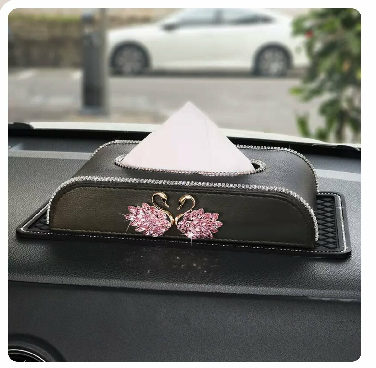 Hot cart diamond-encrusted tissue box (left and right pink swan tissue box + anti-slip mat)