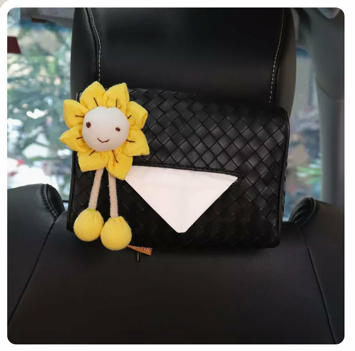 Hot trolley-mounted woven pattern paper box (black woven bag, yellow smiley face)
