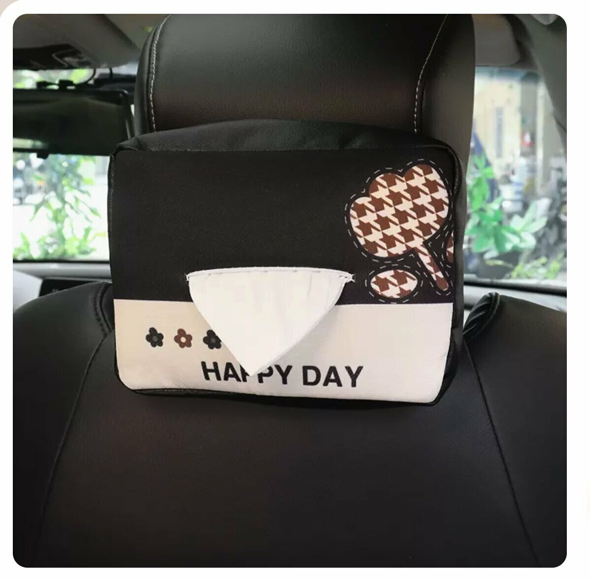 Hot trolley mounted tissue box (houndstooth tulip)