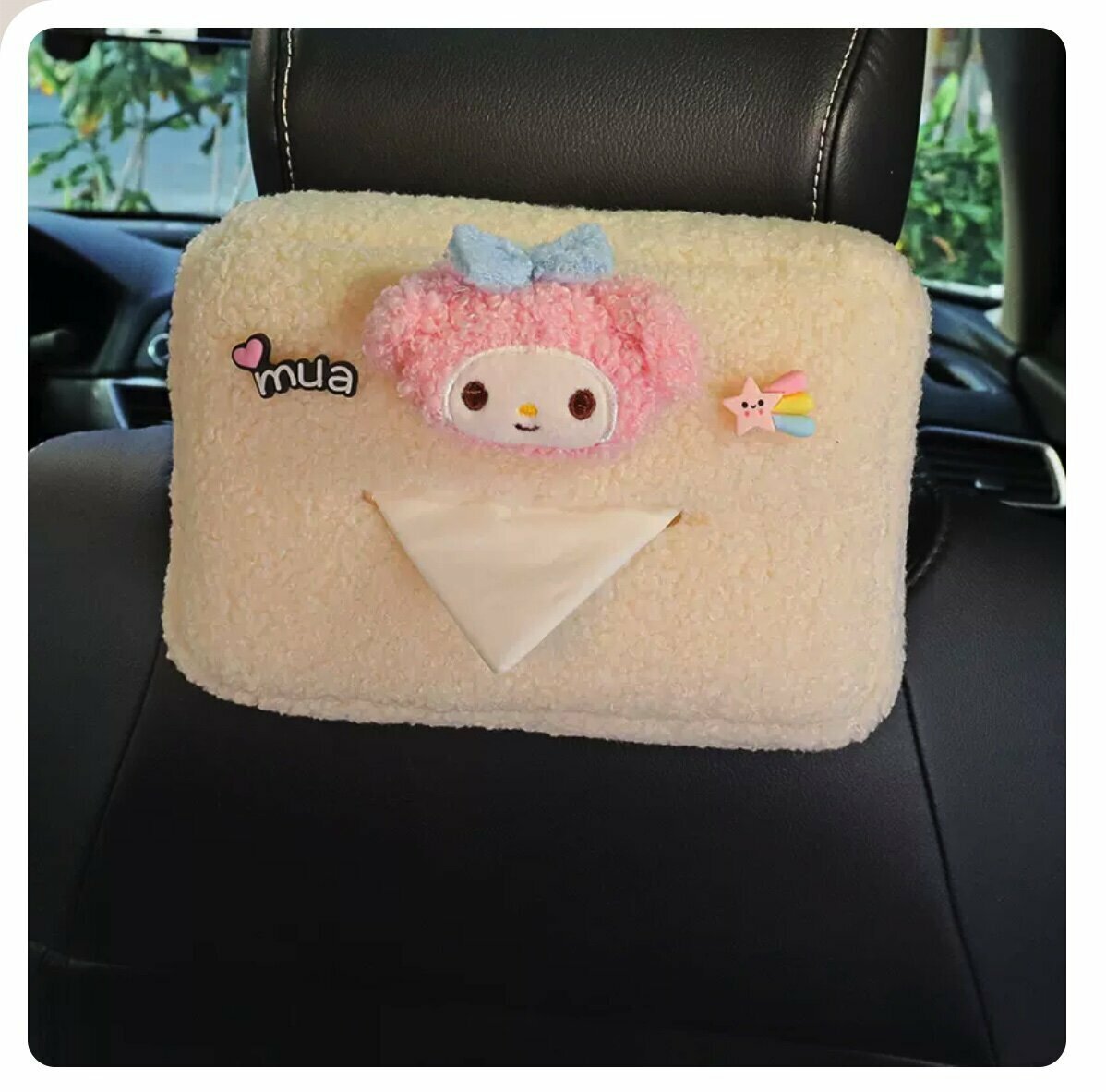Hot trolley seat back hanging paper towel dispenser (Fendi)