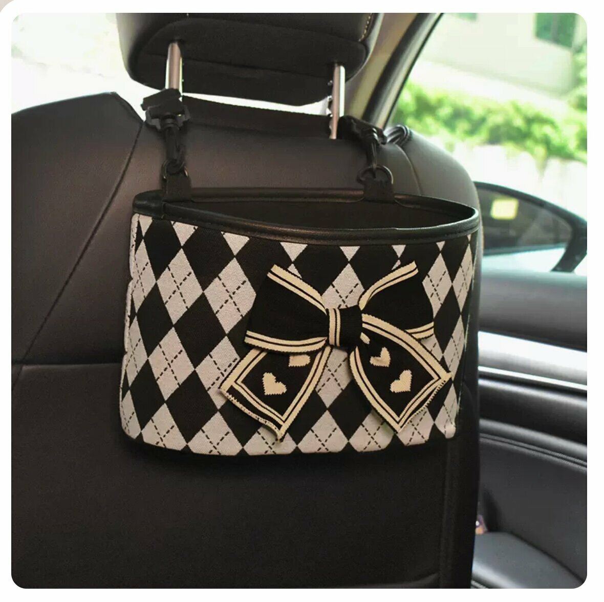 Hot push car seat back storage bag (black love knot)