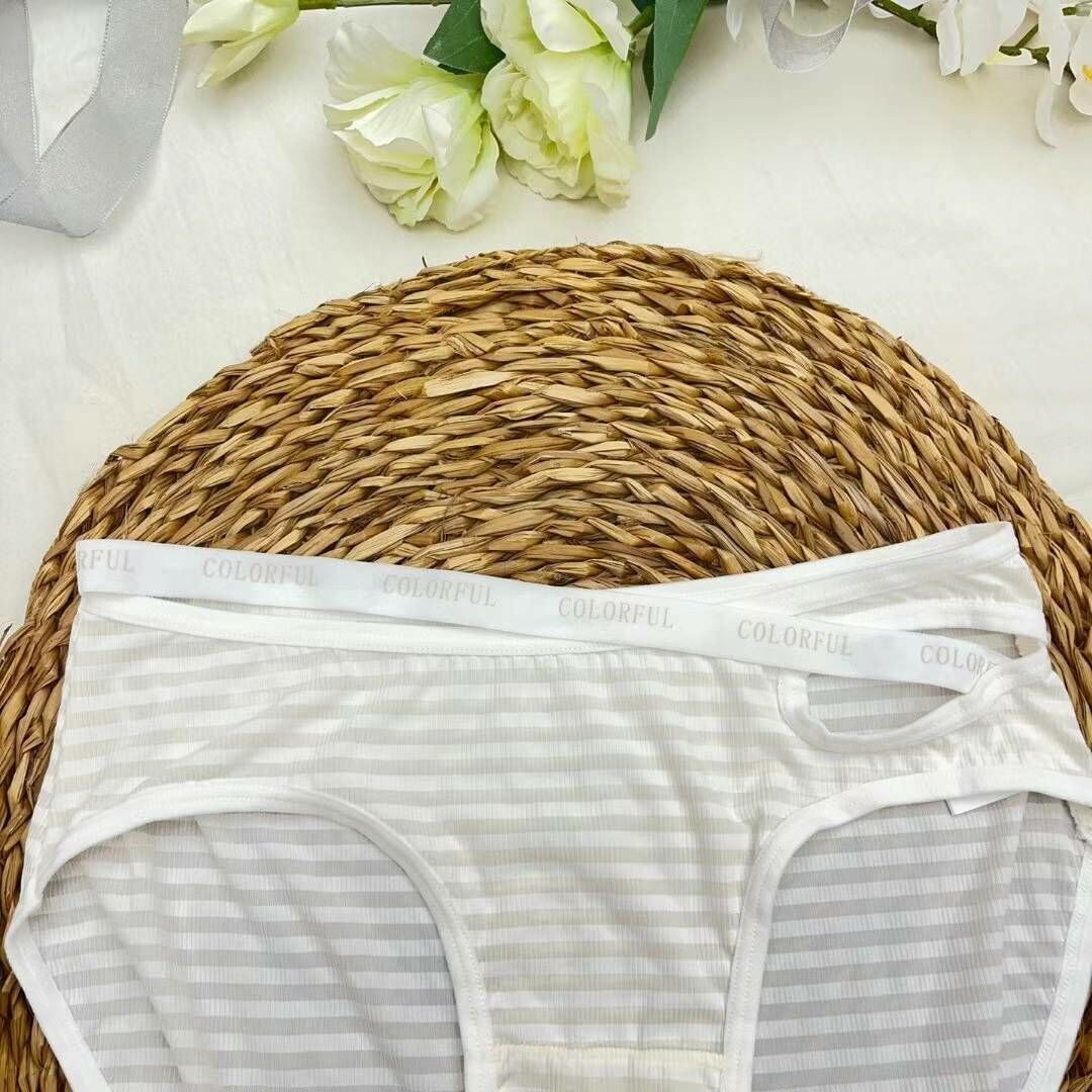 🇰🇷 超舒服交叉帶內褲 (K9 F319)