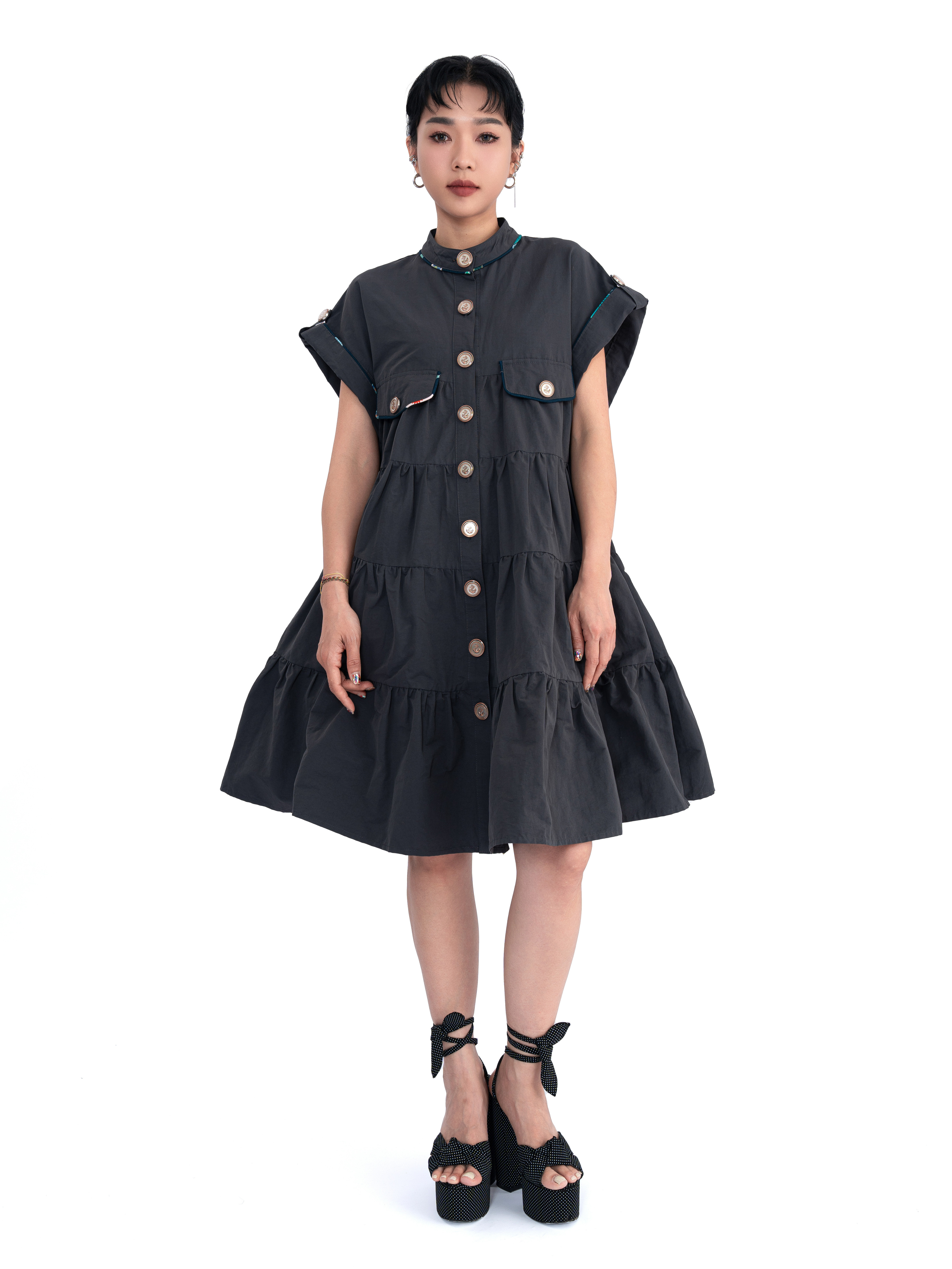 綑花邊大蛋糕連身裙 (現貨款式）