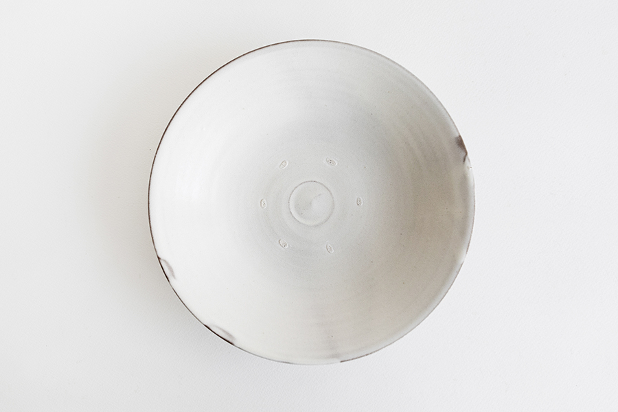 祥見知生選品-荒賀文成 / 粉引8寸盤