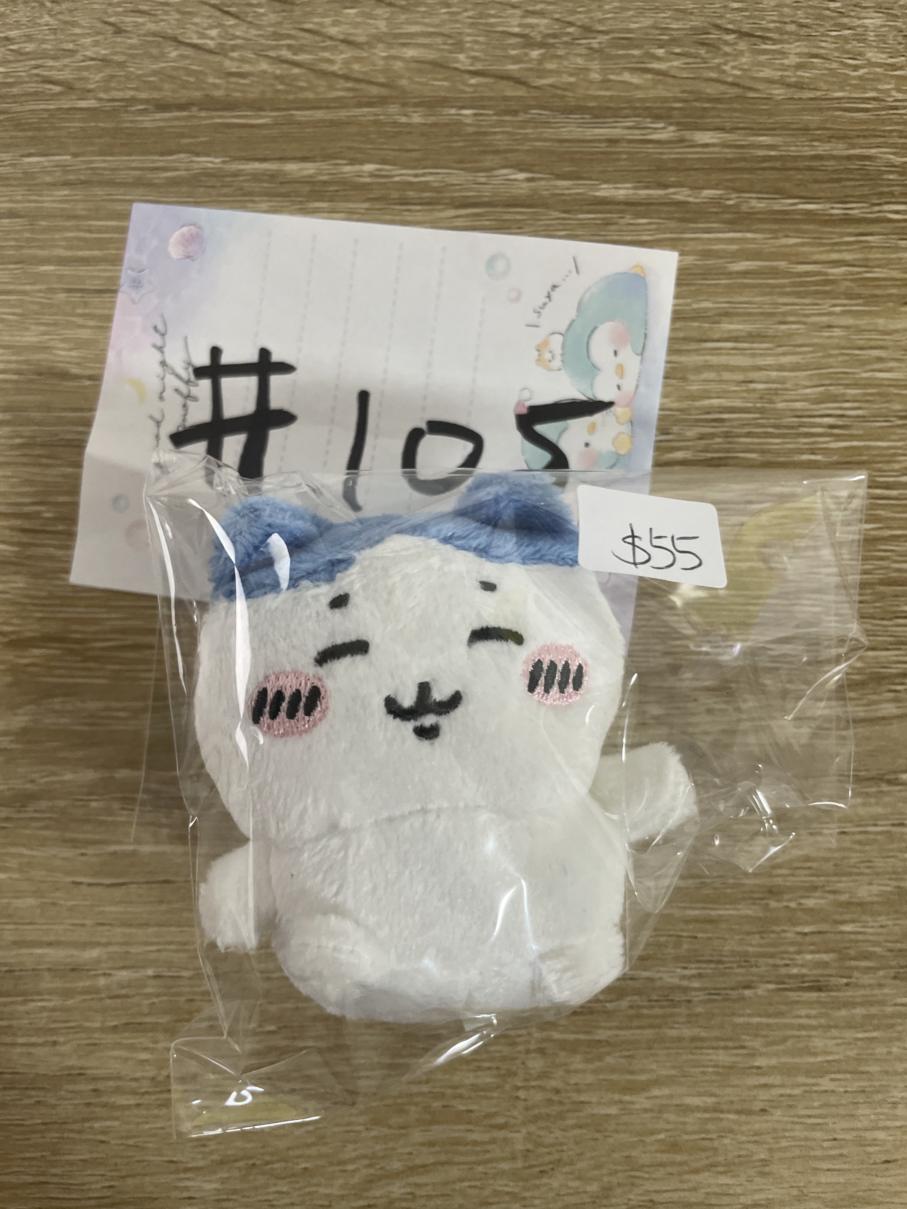 CHIIKAWA  八字貓 公仔#105