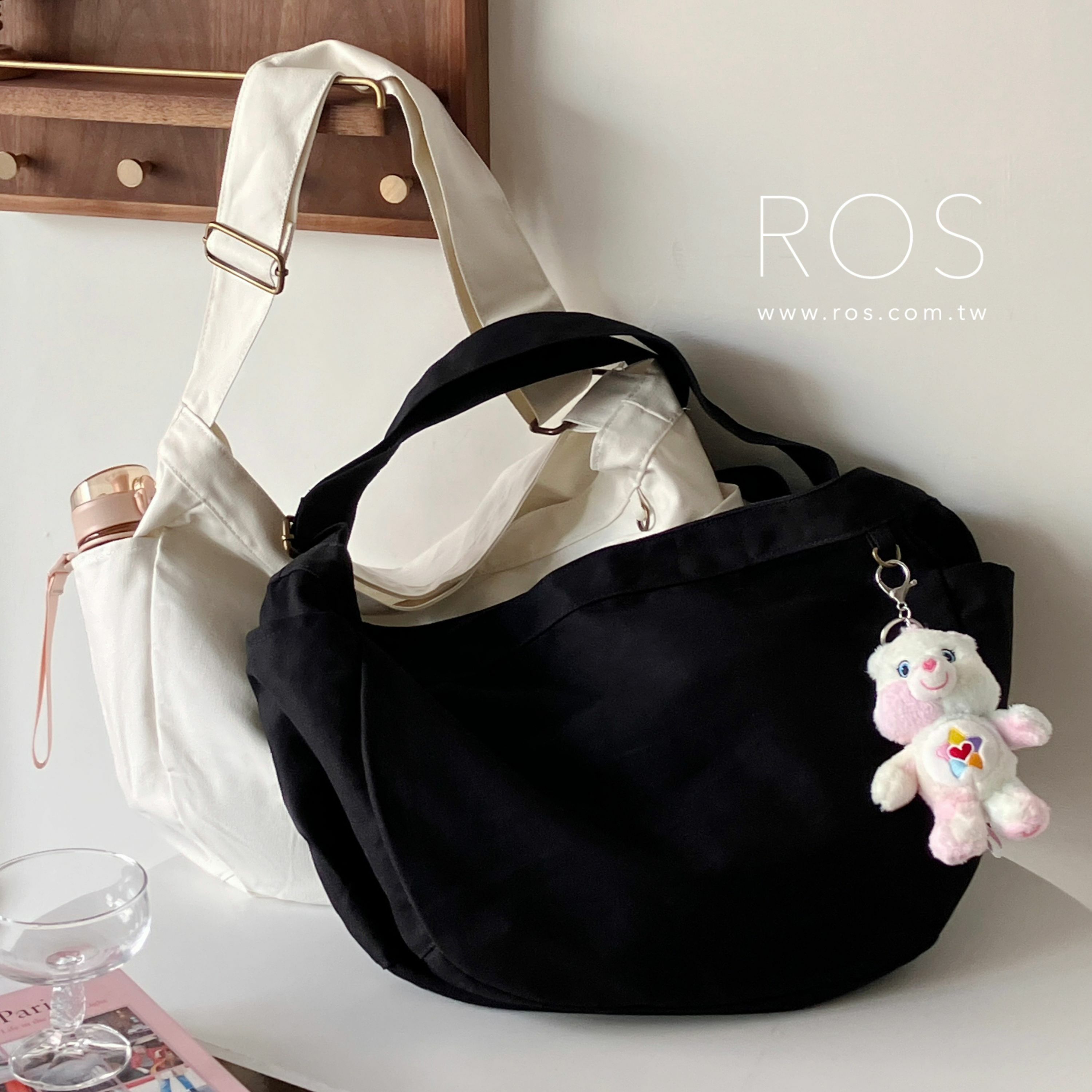 Freak's store 大容量斜背帆布包 (2colors)