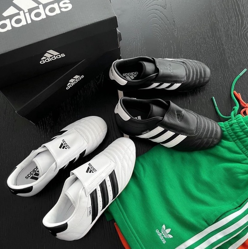 ADIDAS TAEKWONDO JENNIE 同款 跆拳道鞋 白色 黑色