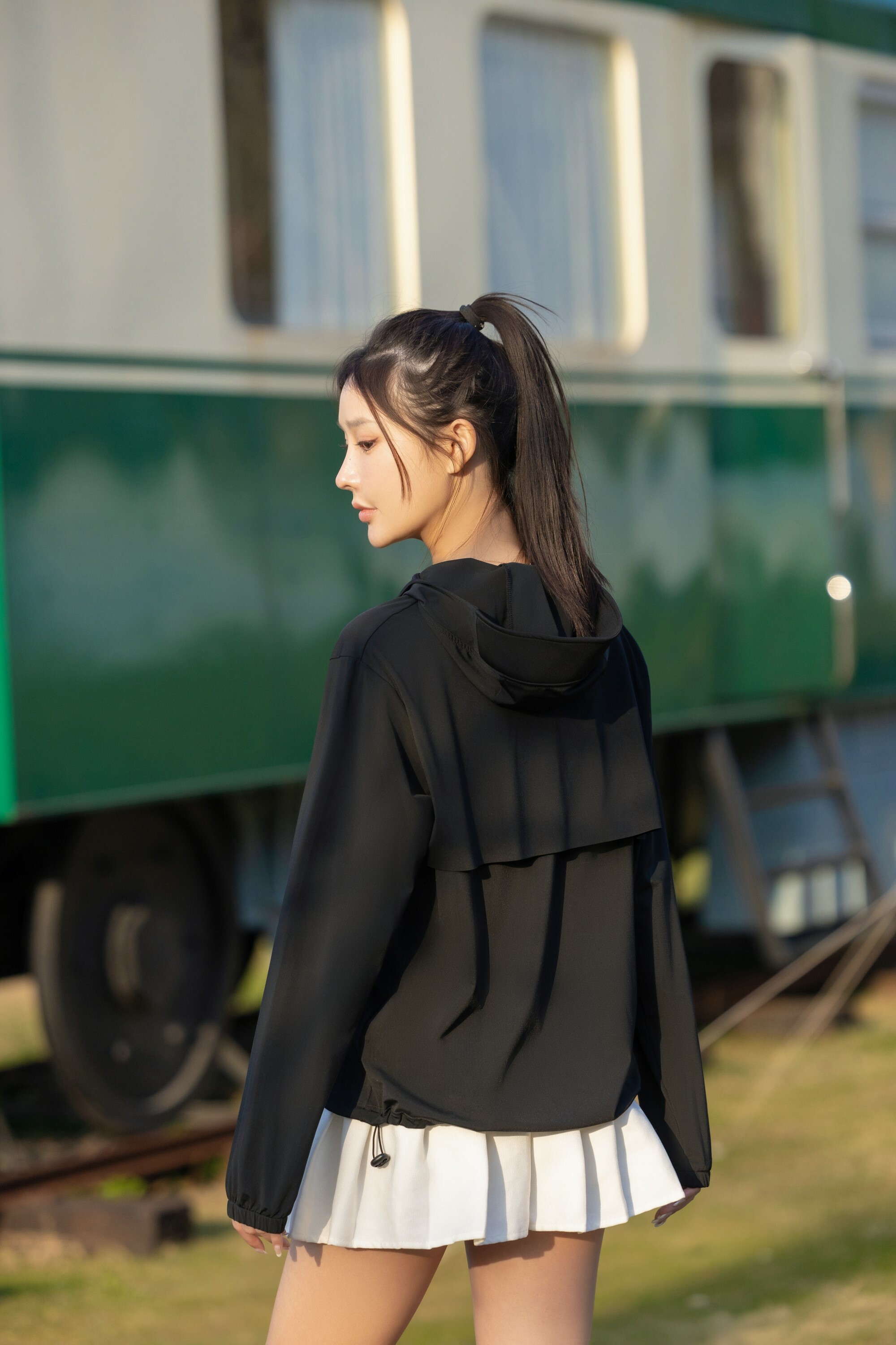 機能防曬涼感外套-套頭款｜黑