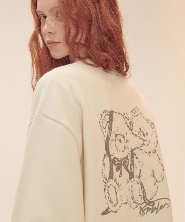 預訂｜AMBLER LOVE CHU BEAR Sweatshirt (2 Color)
