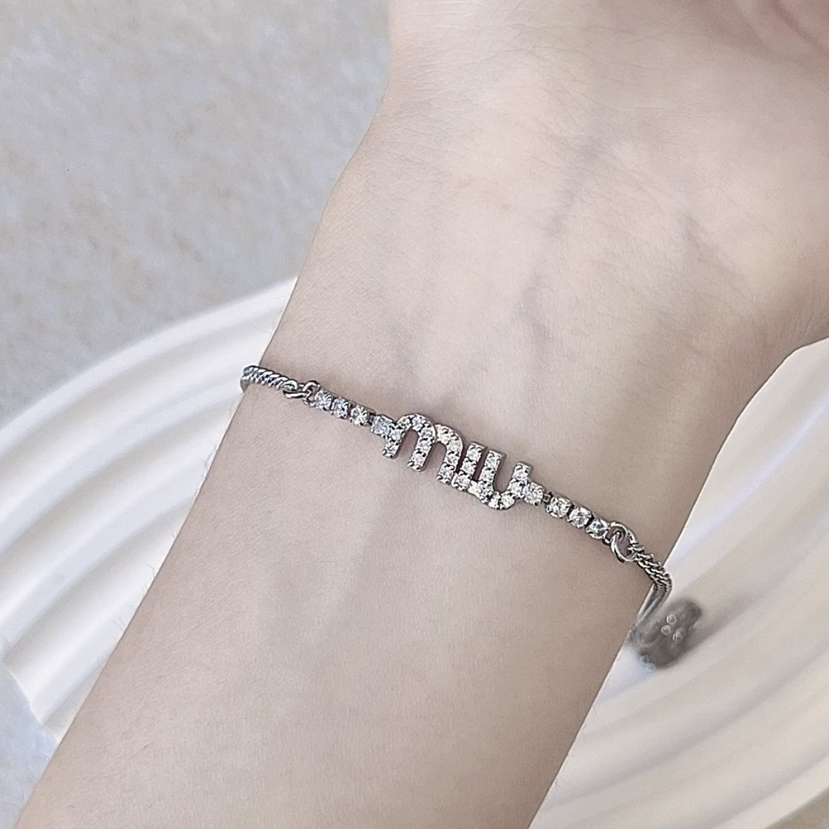 18k miumiu高級銀鑽字母定製手鍊