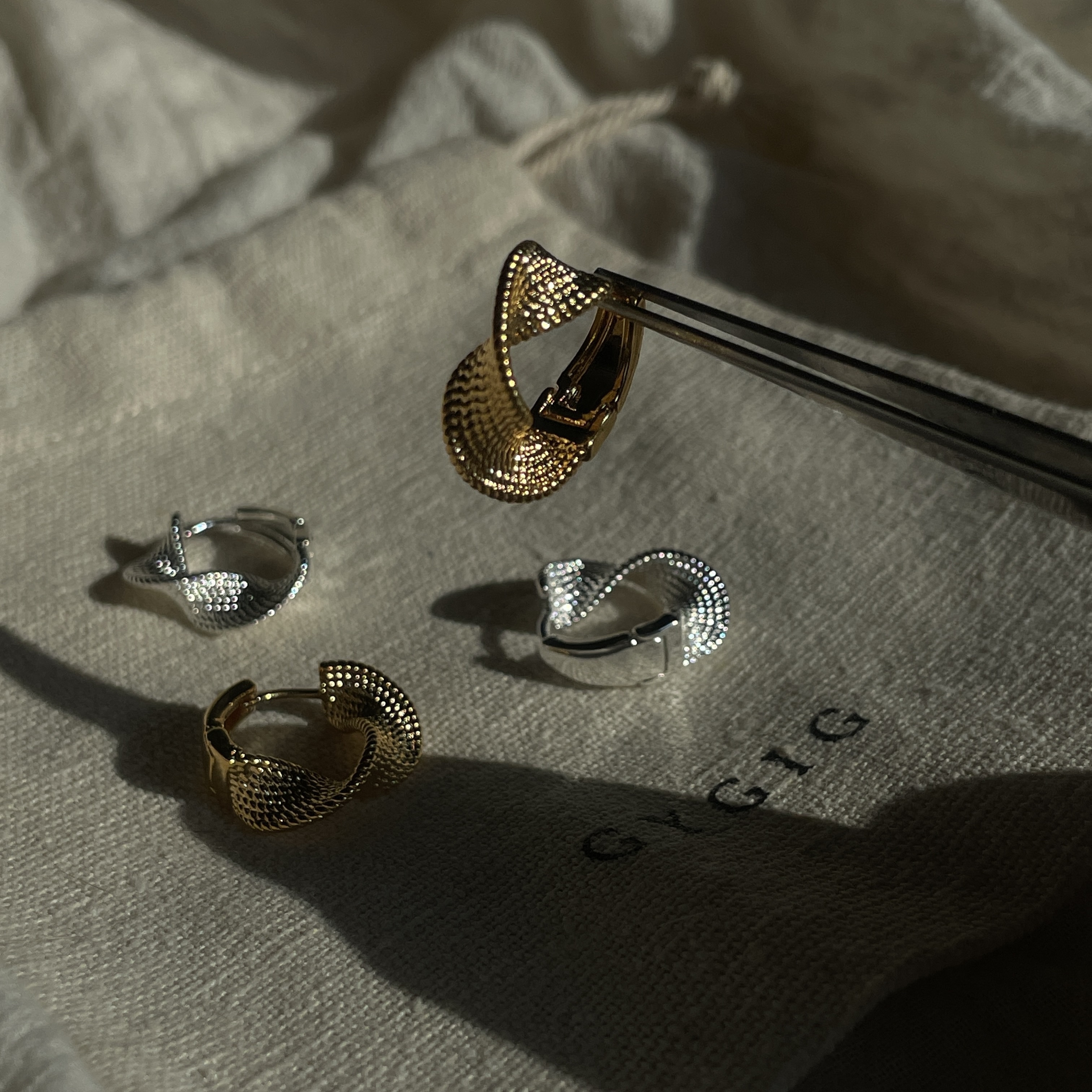 paris金銀箔波浪編織紋理 耳釦釘圈