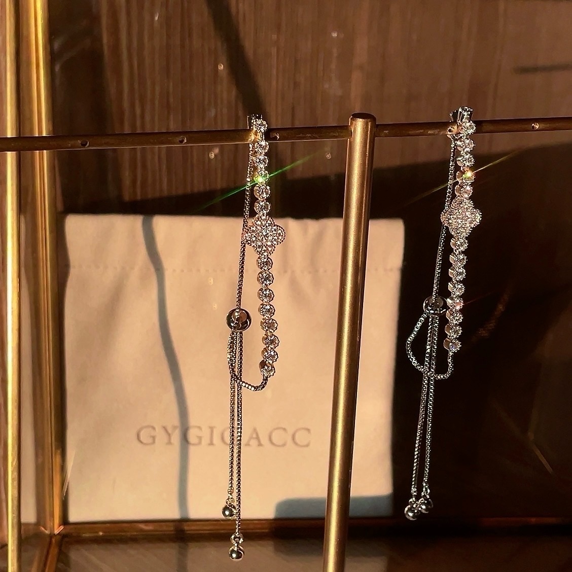 18k高奢氛圍四葉草滿鑽抽拉手鍊