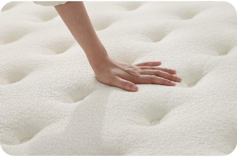 床墊表布選用Clima Cool®微膠囊調溫布料，既親膚又涼爽。