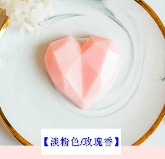 Hotly Recommended Handmade Essential Oil Soap (Packaged in Tinplate Box) [Light Pink Rose Fragrance]