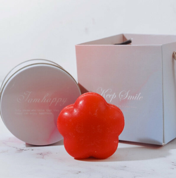 Popular little red flower handmade soap (tin box + handbag) [maroon/rose scent]