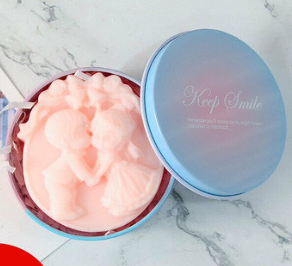 Hotly recommended Angel Baby Handmade Essential Oil Soap (Dream Gradient Iron Box Packaging) [Light Pink/Sakura Fragrance]