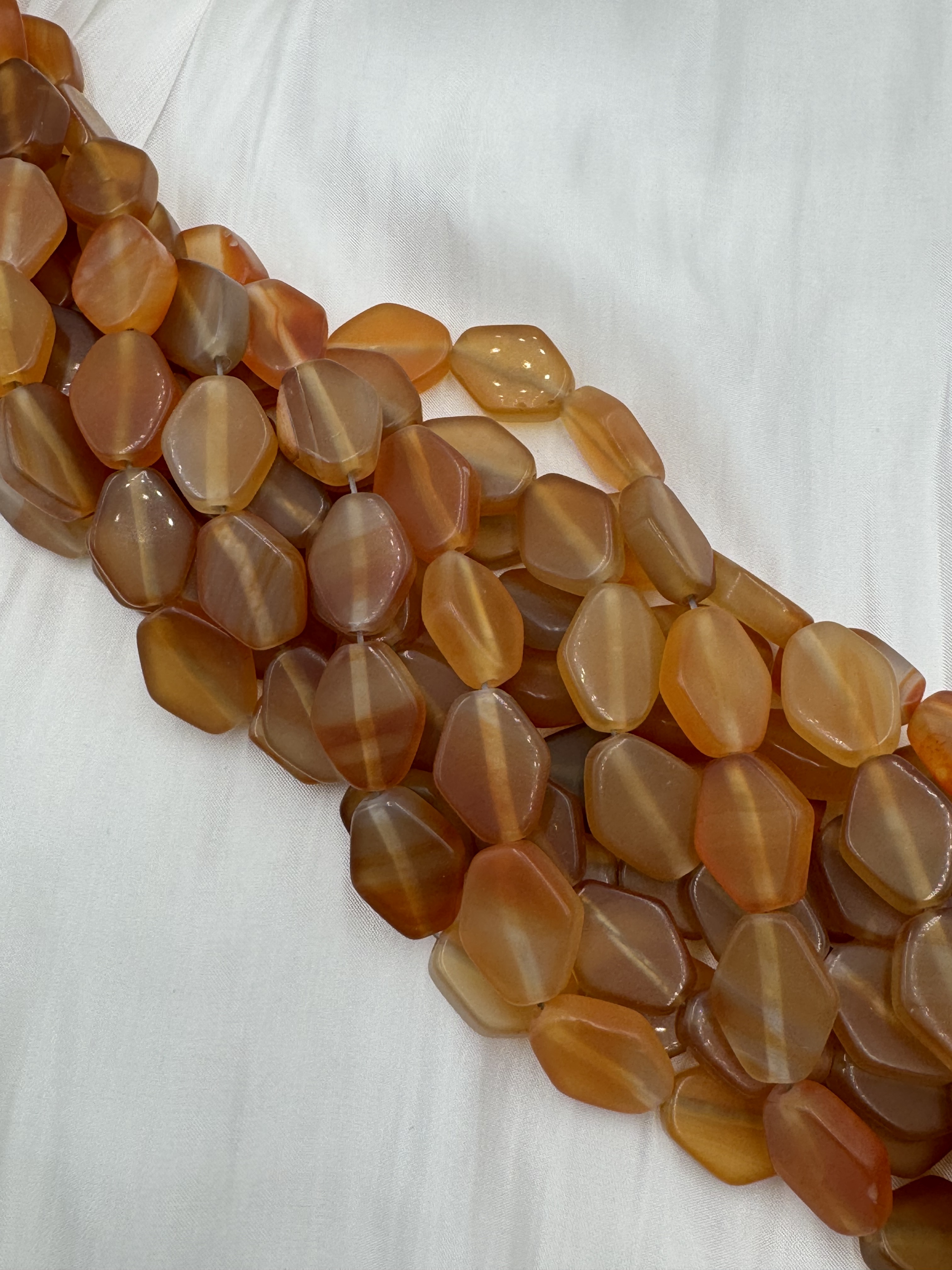 條-No.22霧面菱形中瑪瑙20mm*15mm約20顆