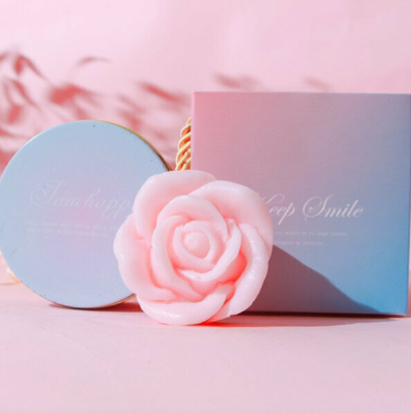 Popular rose flower handmade soap (tinplate box + handbag) [light pink/sakura flavor]