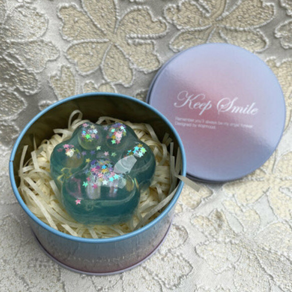 Popular Cartoon Cat Claw Handmade Soap (Stars and Sea Model + Model 2 Iron Box) [Weight: About 60g]