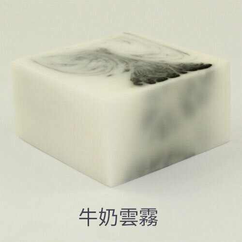 Popular handmade natural soap (Milk Cloud)