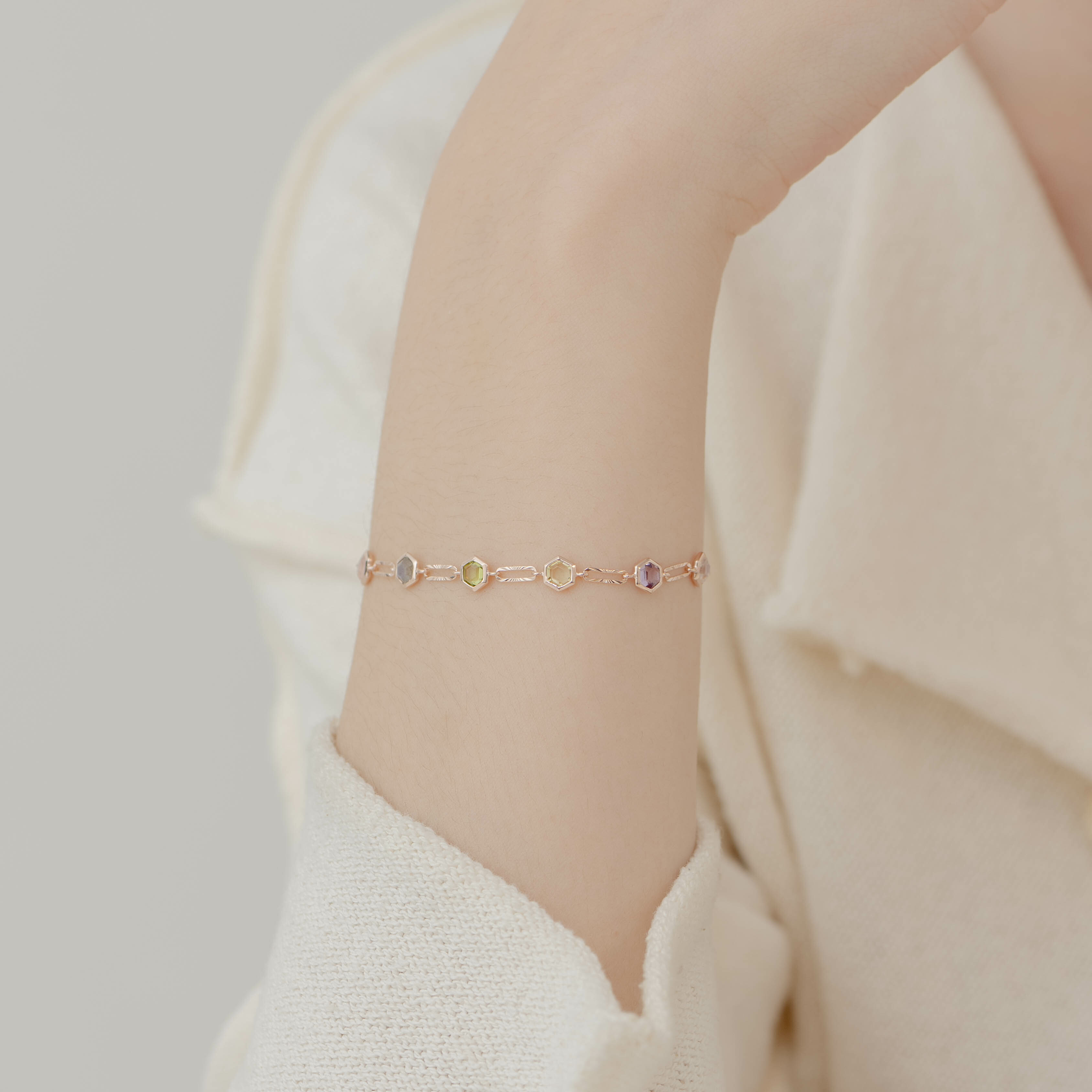 Multi Hexagon切花手鍊