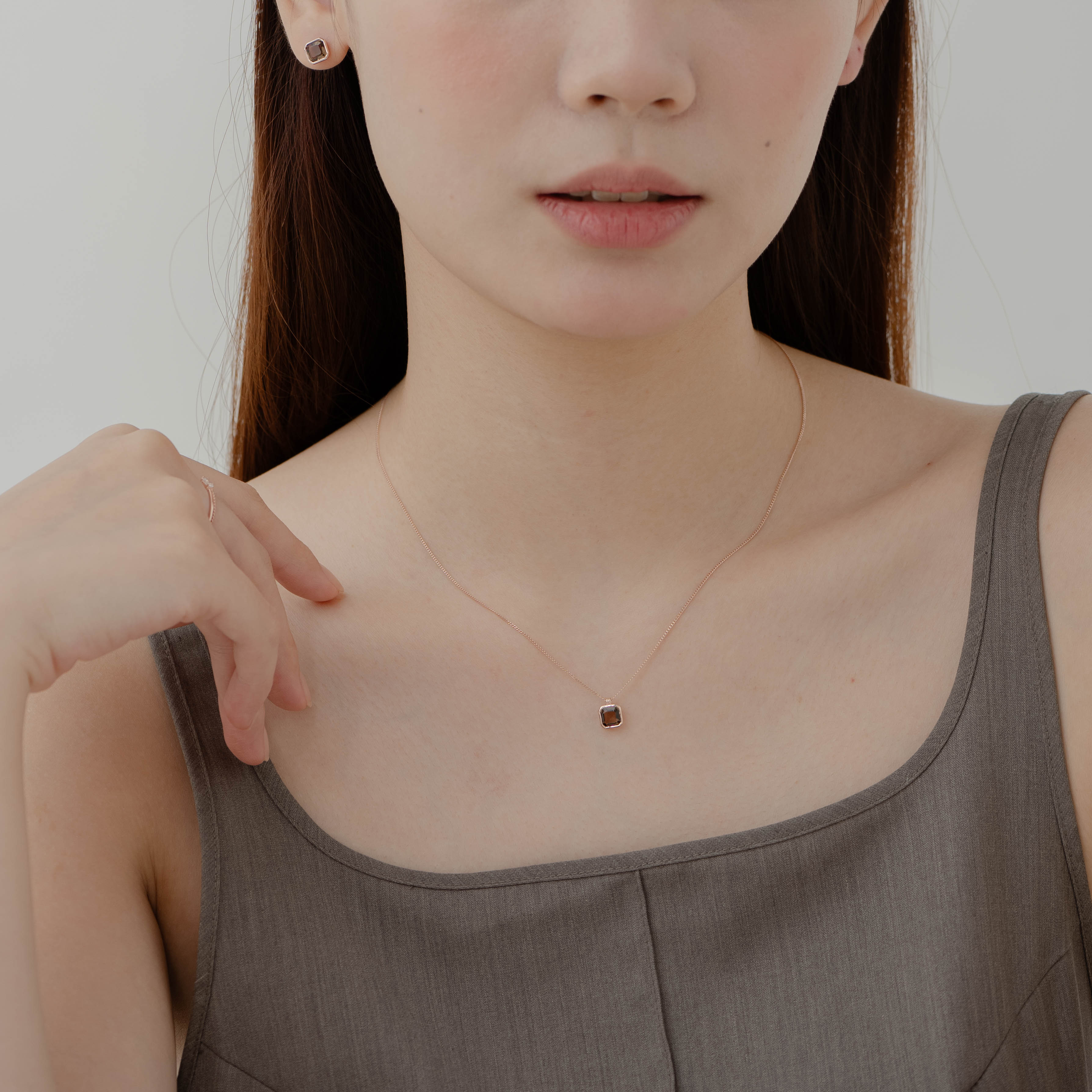 簡約Asscher茶晶項鍊