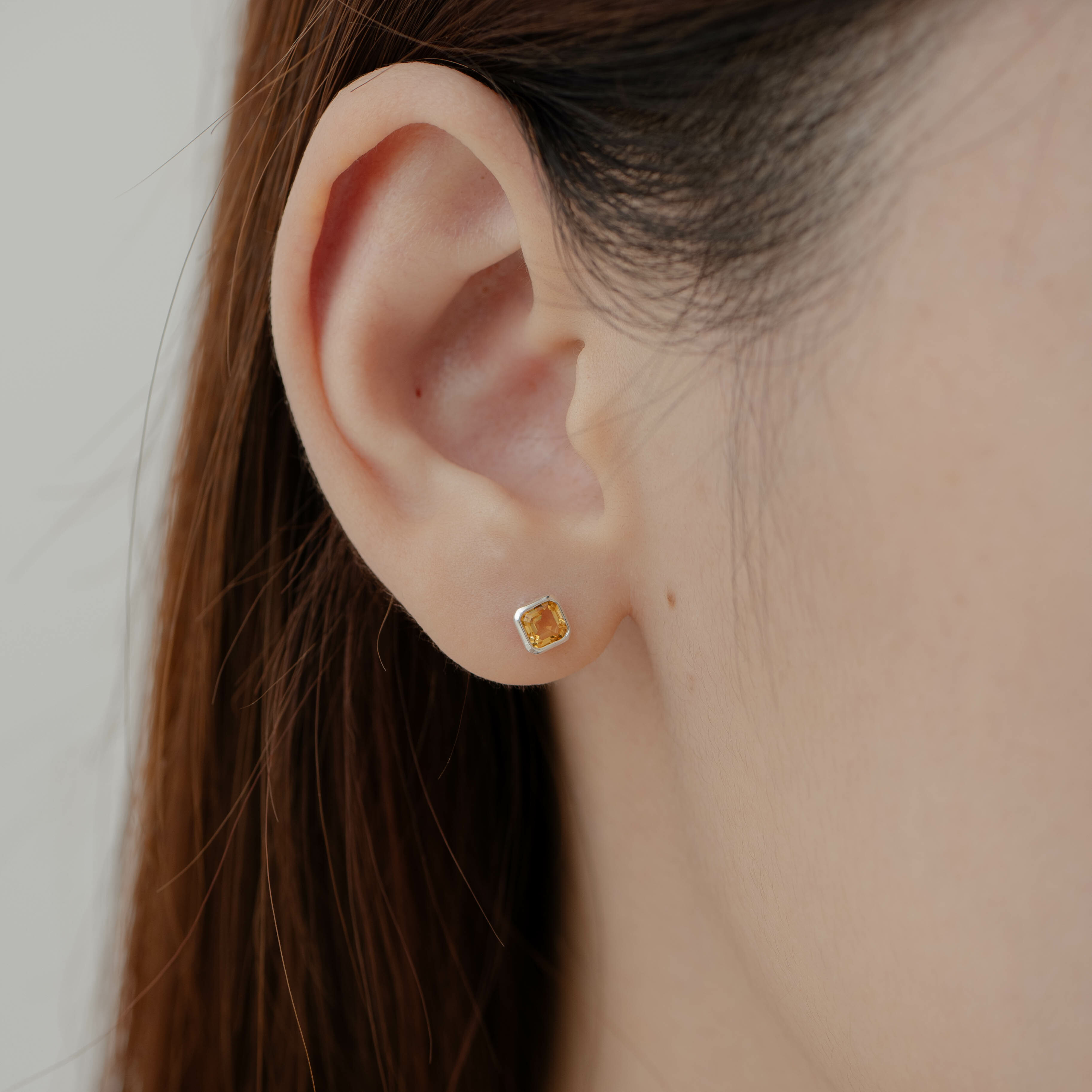 簡約Asscher黃水晶轉珠耳環
