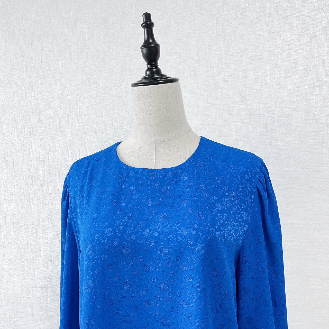 寶藍色暗花紋古著上衣