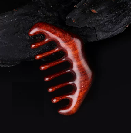 Popular thickened lobular rosewood massage comb (eight-tooth lip shape) (size: length 102mm width 55mm)