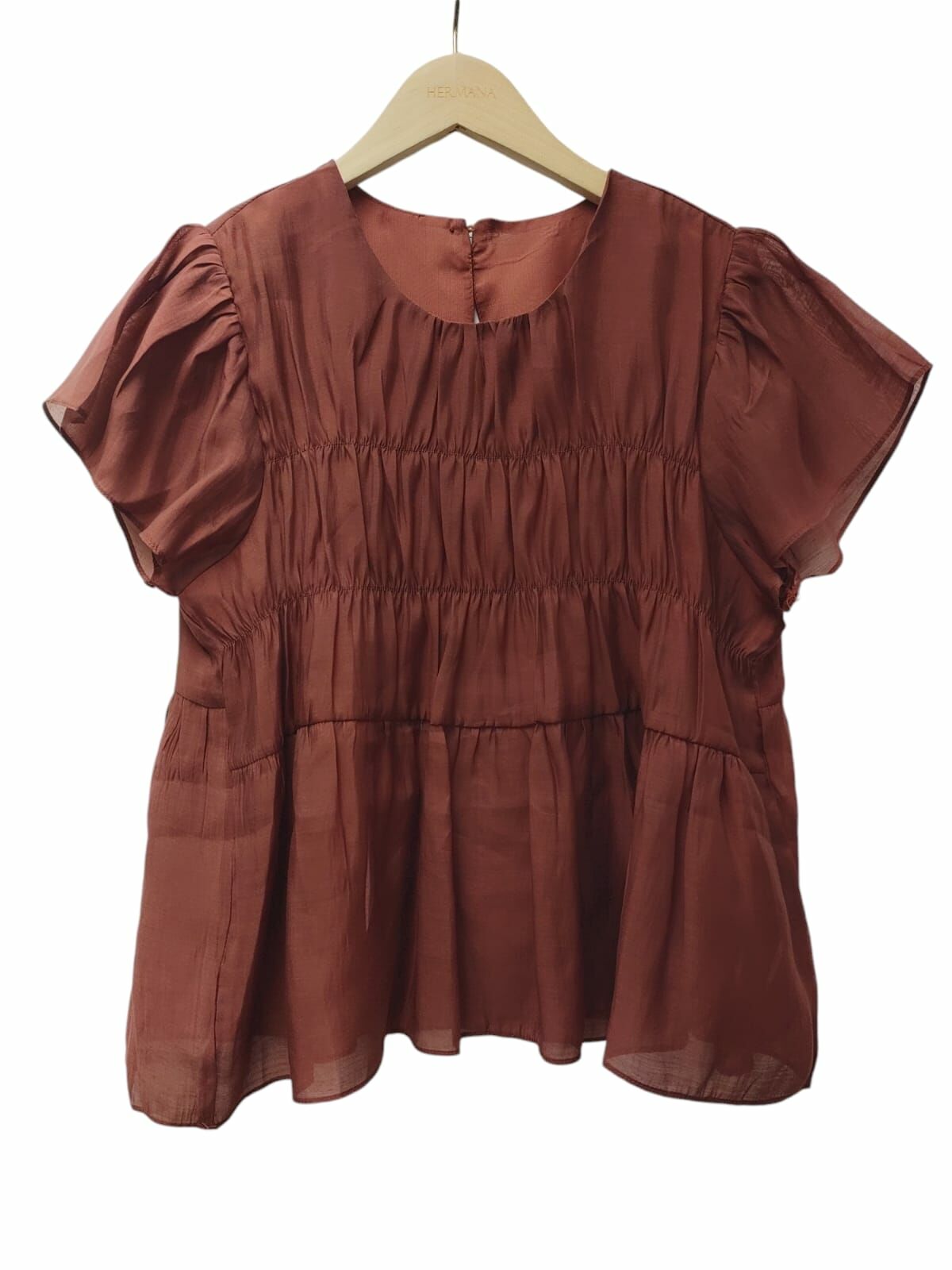 透薄娃娃上衣 (現貨款式）