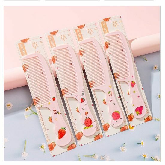 Popular cute anti-static fine-toothed comb (Strawberry 82, random style)