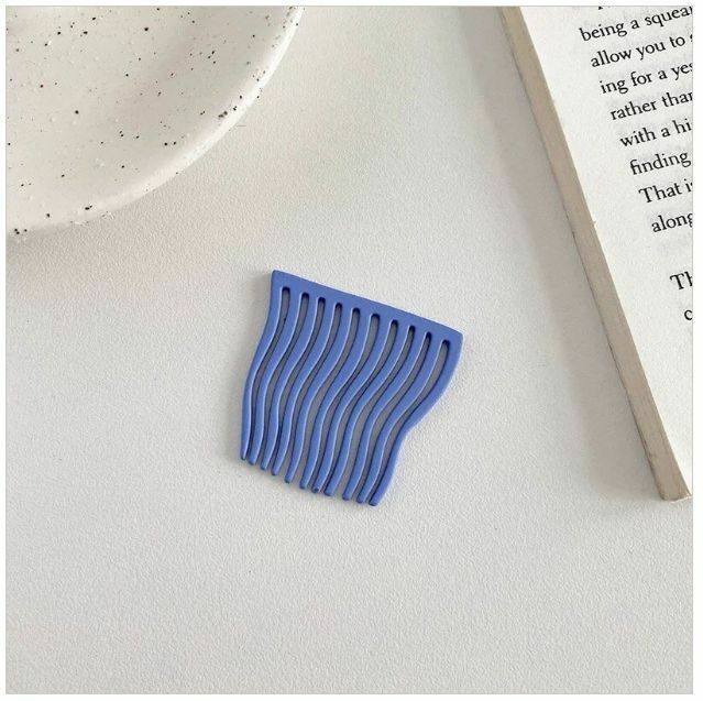 Hot style simple metal seamless inverted comb (blue)