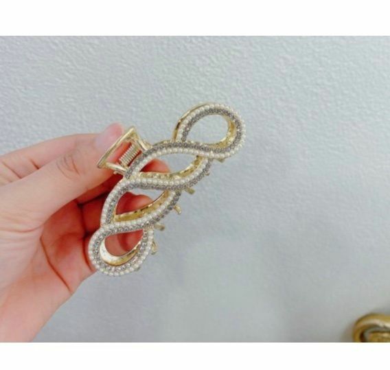 New Korean style simple twist hairpin shark clip (twist)