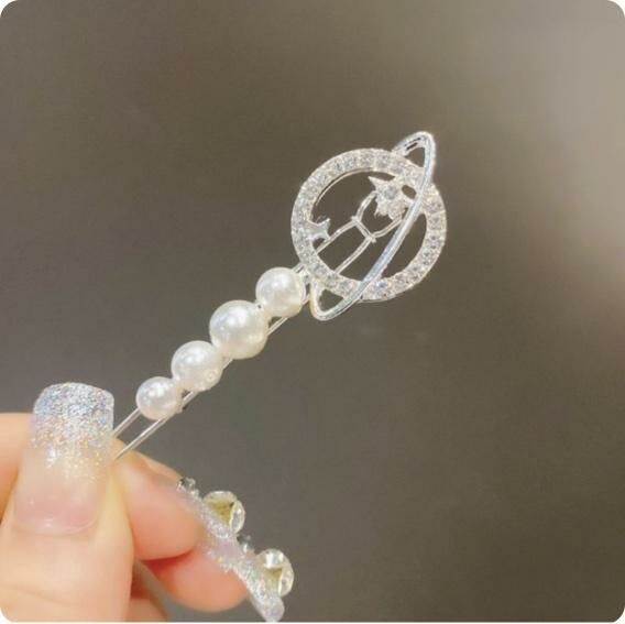 New Korean Fashion Rhinestone Hair Clip Headwear (Silver-Planet)