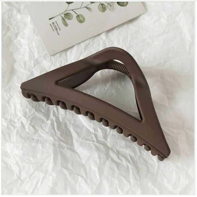 Hot Selling Triangle Clip Shark Clip Hair Clip Hair Accessories (Dark Brown)
