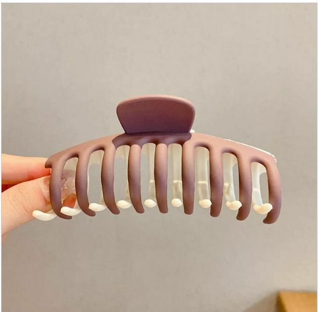 Hot selling simple color matching shark hairpin (purple and white)