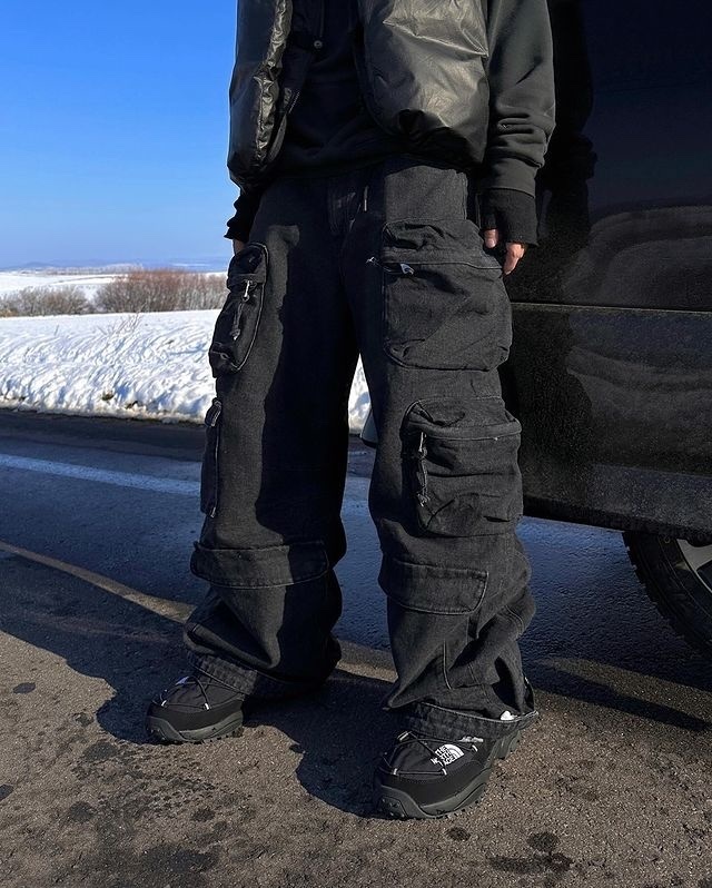 【HERETICS STUDIO 】韓國 고품질 多口袋設計 拉鍊 牛仔 寬版 下身 長褲