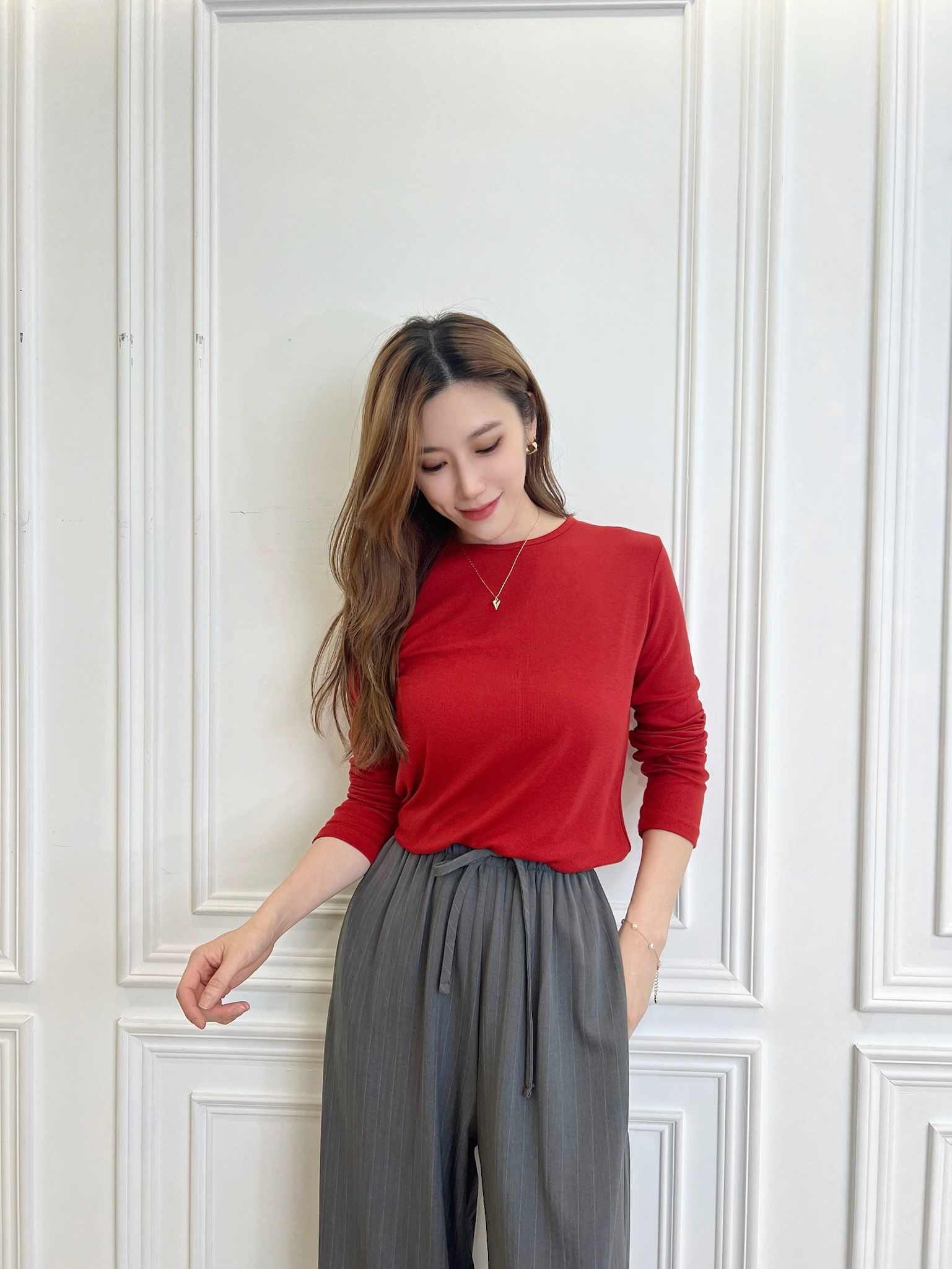 素面針織長袖上衣