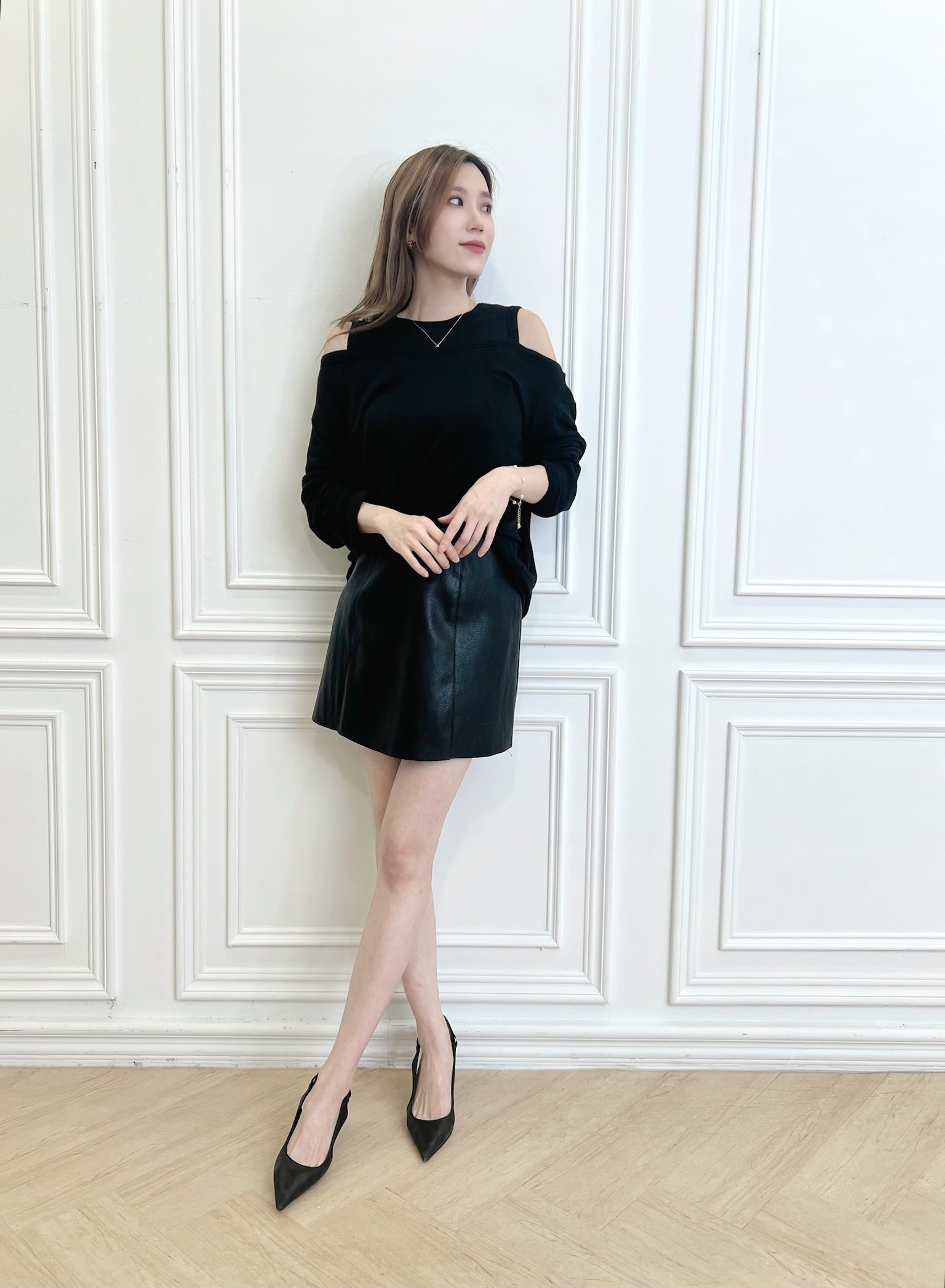 時髦必備!A字皮革短裙