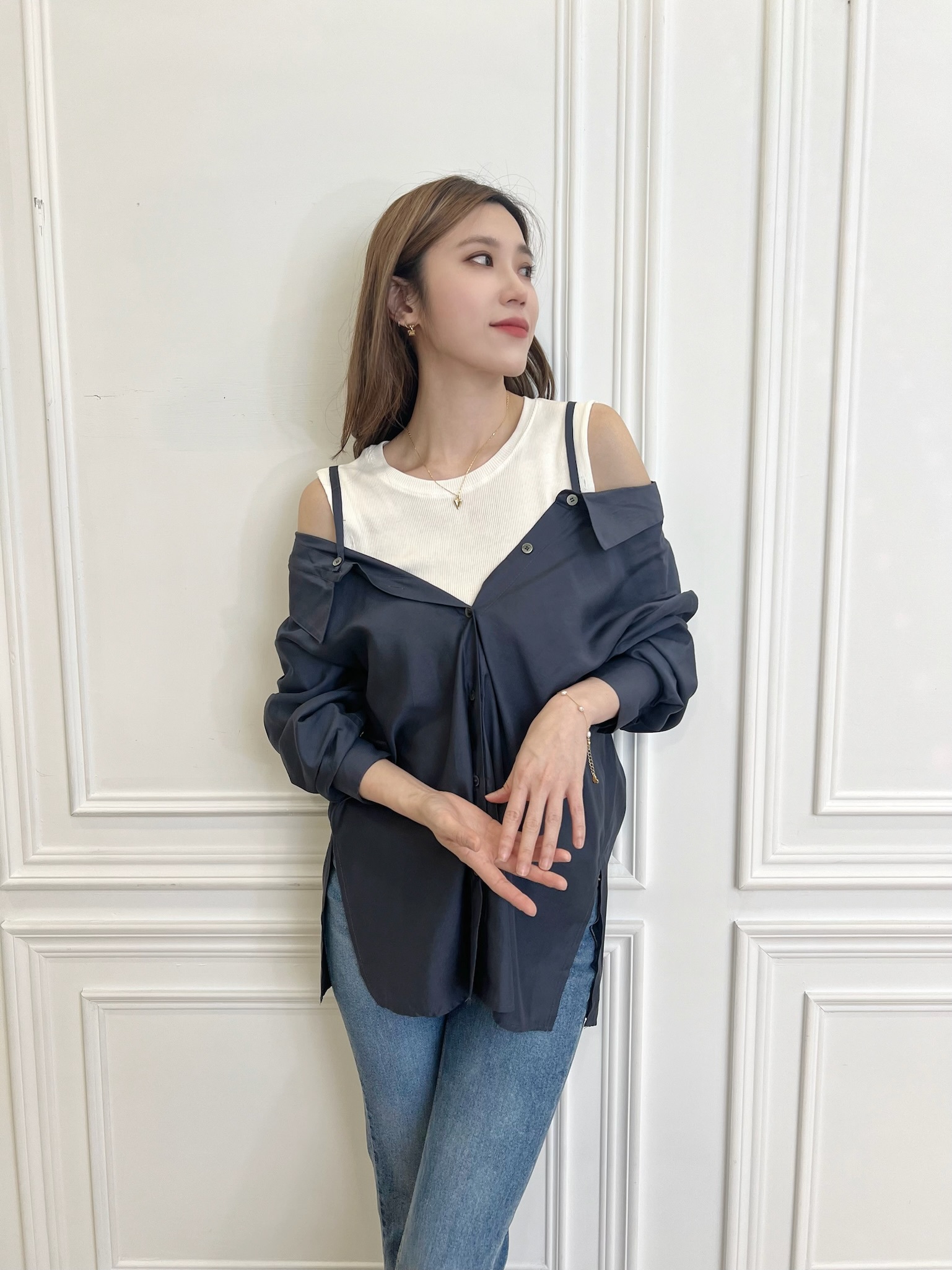 設計感露肩襯衫+針織背心SET